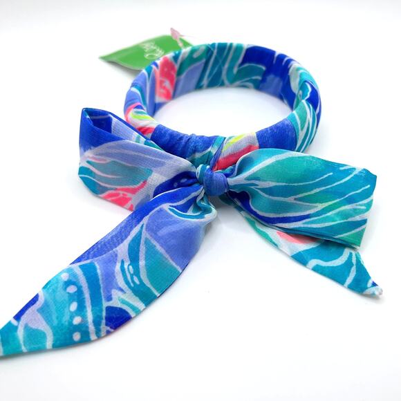 Lilly Pulitzer Chiffon Bangle Bracelet with Bow Bennet Blue Celestial Seas NWT - Picture 1 of 5